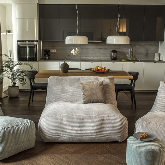 poufs en velours côtelés