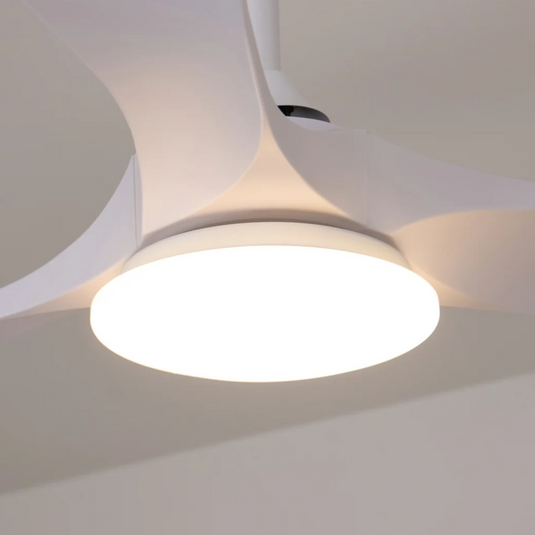 Ventilateur de plafond Maverick avec éclairage, télécommande et moteur DC