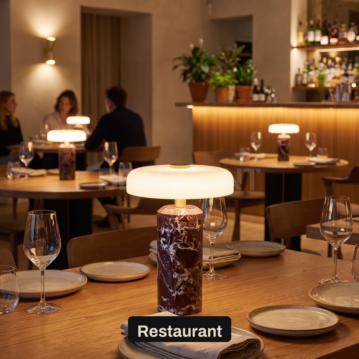 Lampe de Chevet Sans Fil Champignon en Marbre et Verre Opalin, Tactile et Rechargeable avec Variateur et Finitions Laiton - Églantine