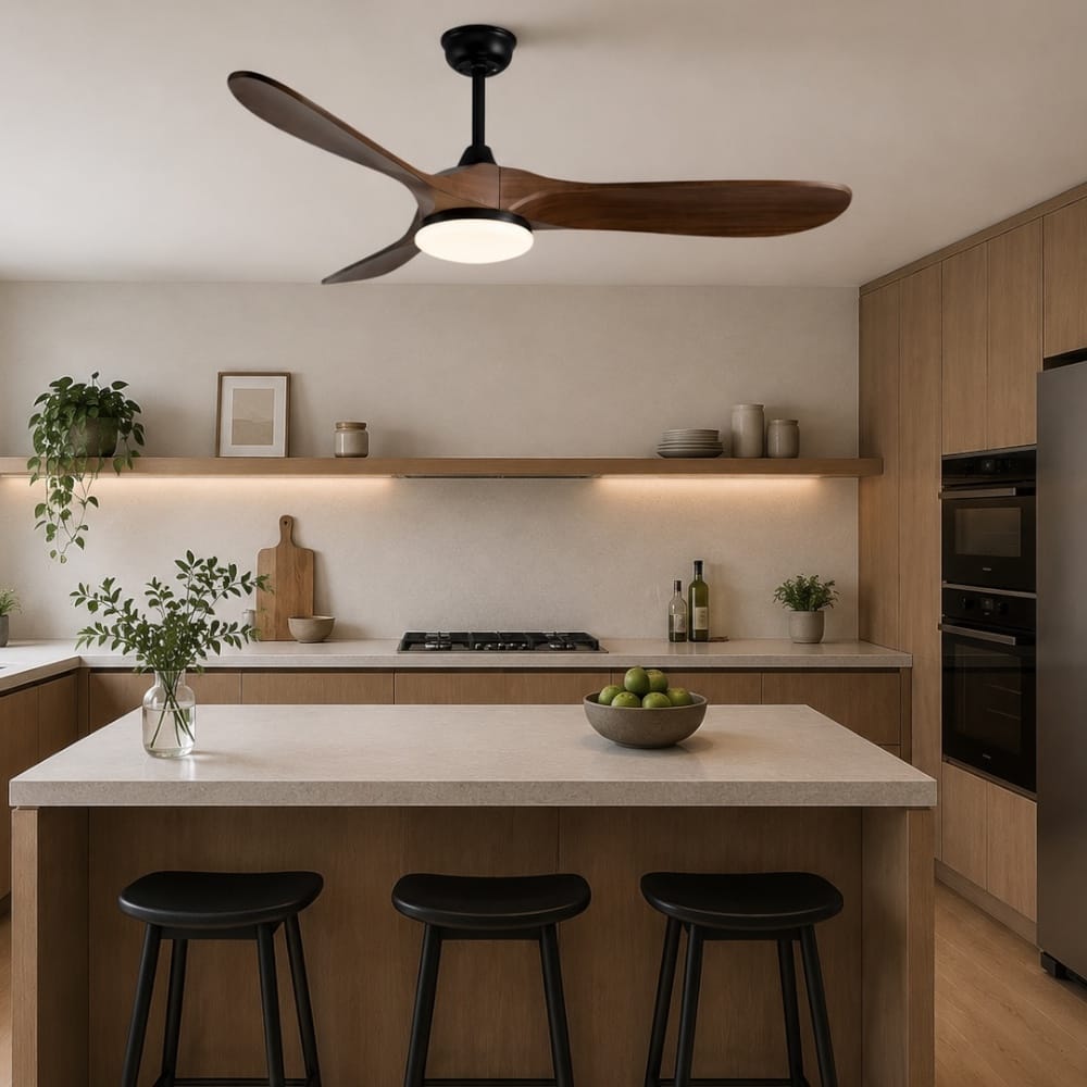 Ventilateur de plafond Maverick avec éclairage, télécommande et moteur DC